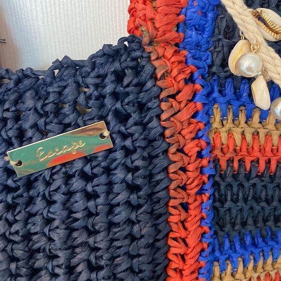 Escape- woven beach bag with shell tassel - navy blue and red - Picture 6 of 9